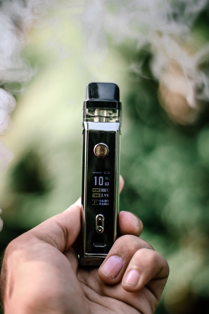 Why Should You Use a Disposable Vaping Device?